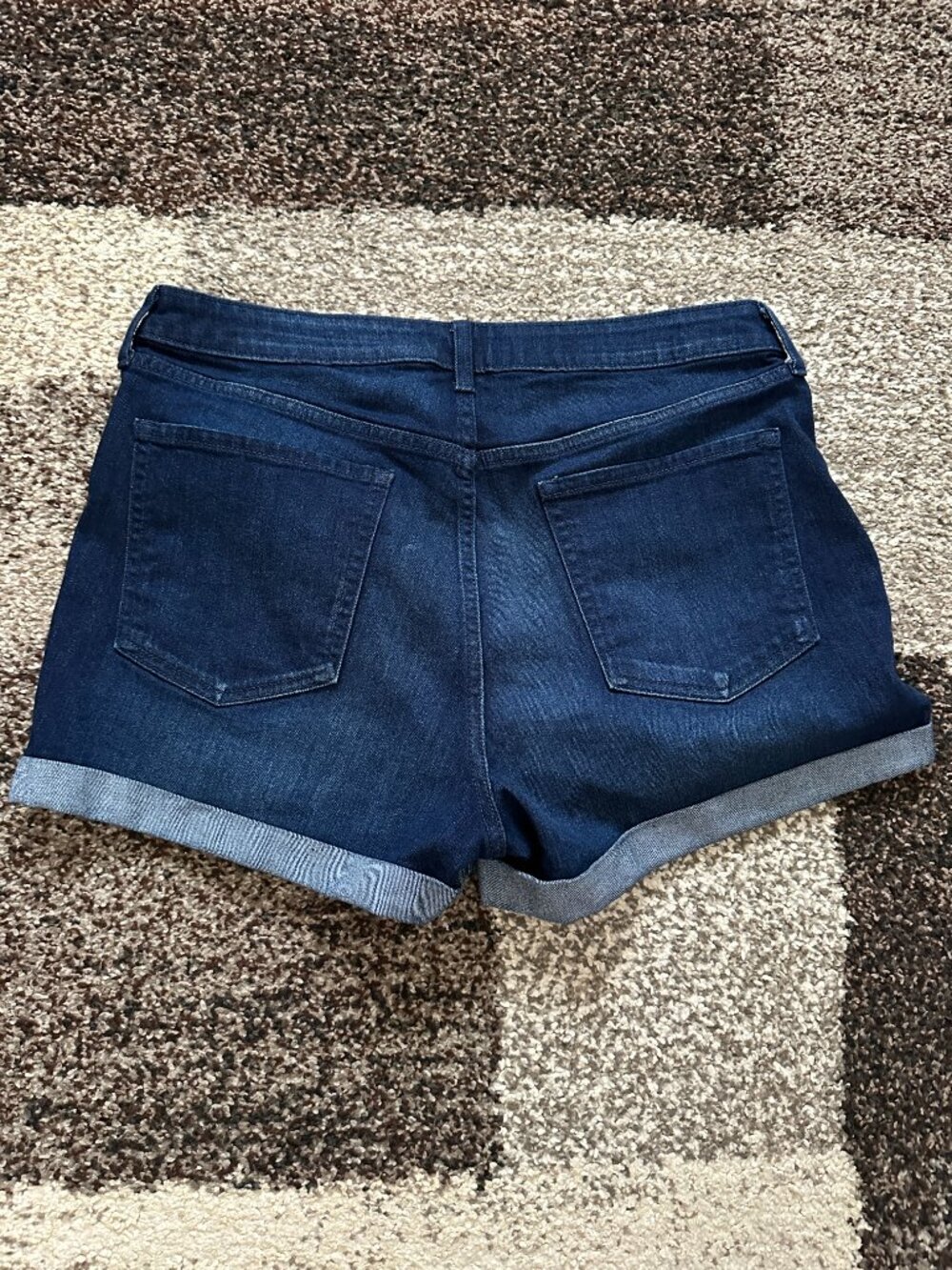 OLD NAVY (14) Dark Wash Denim High Waisted Wow Jean Shorts 3" Inseam River Cuff - Picture 9 of 11
